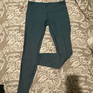 Lulu leggings size 10